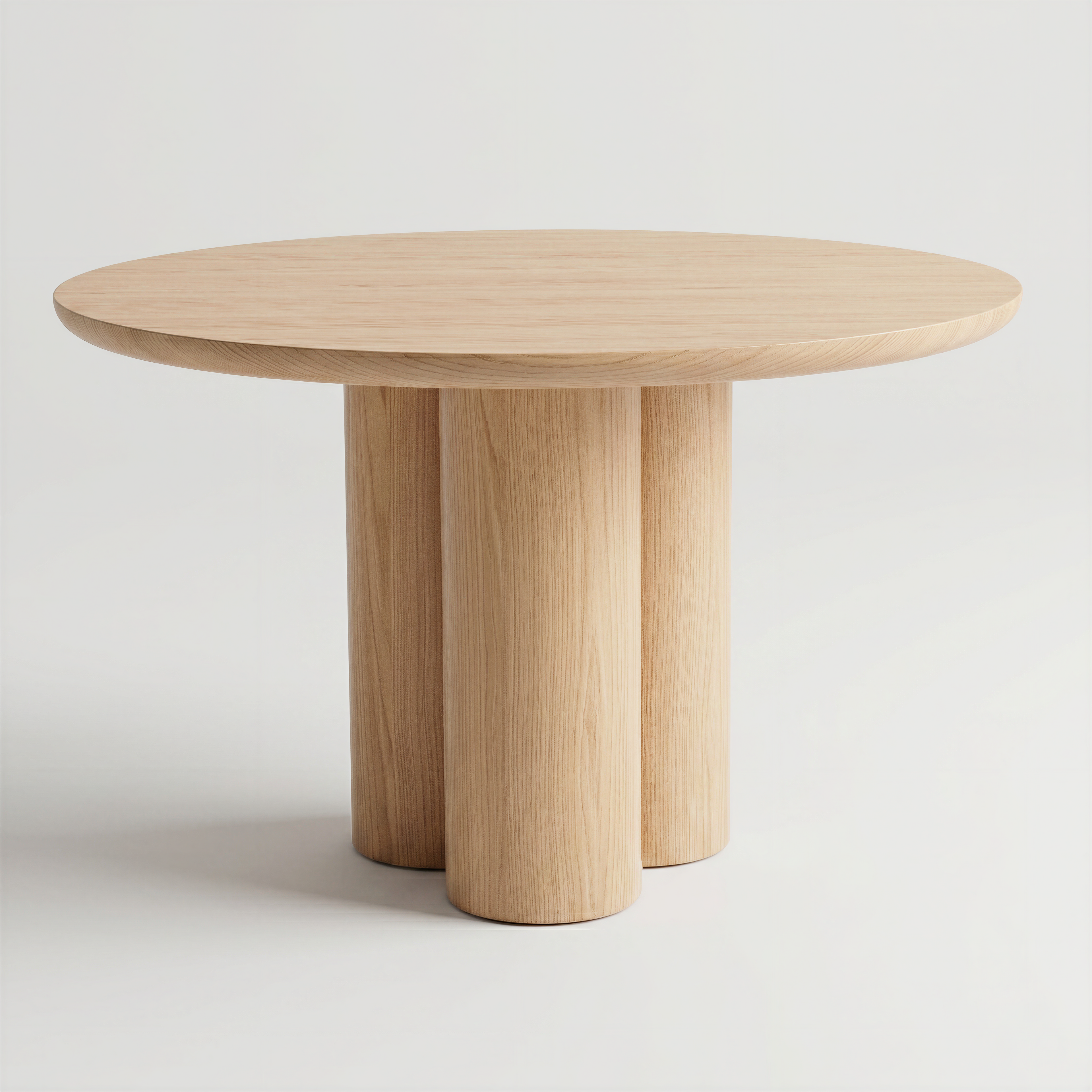 Alvor Round Dining Table