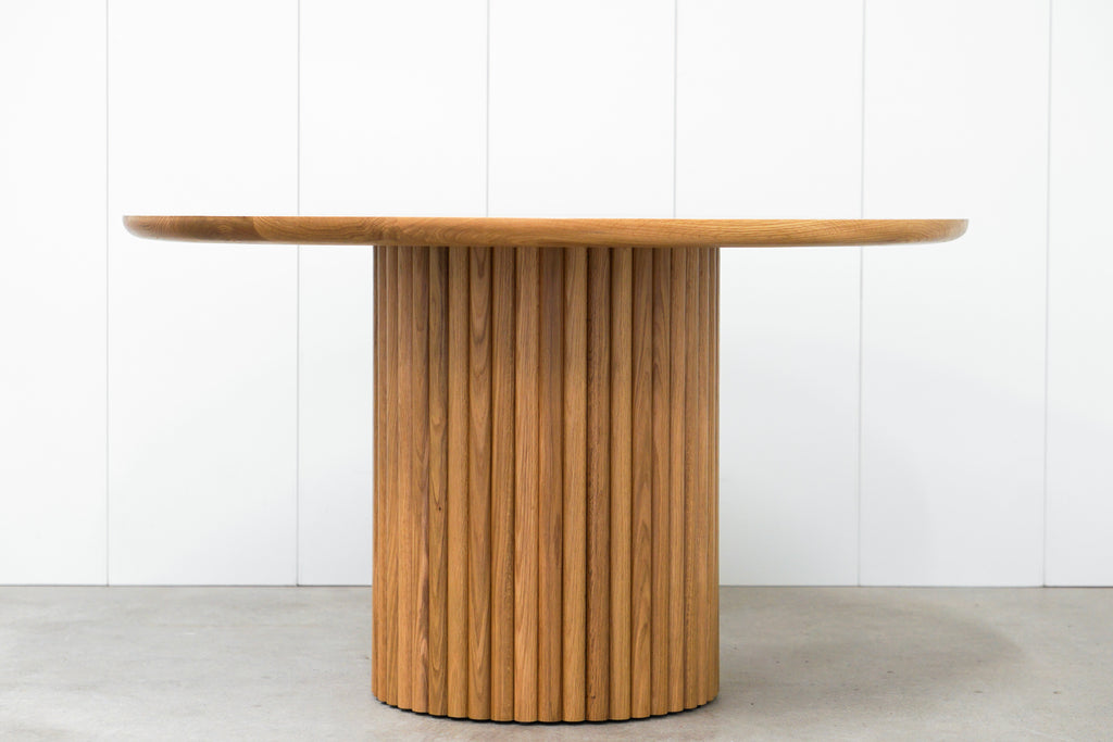 Raleigh CB Round Dining Table