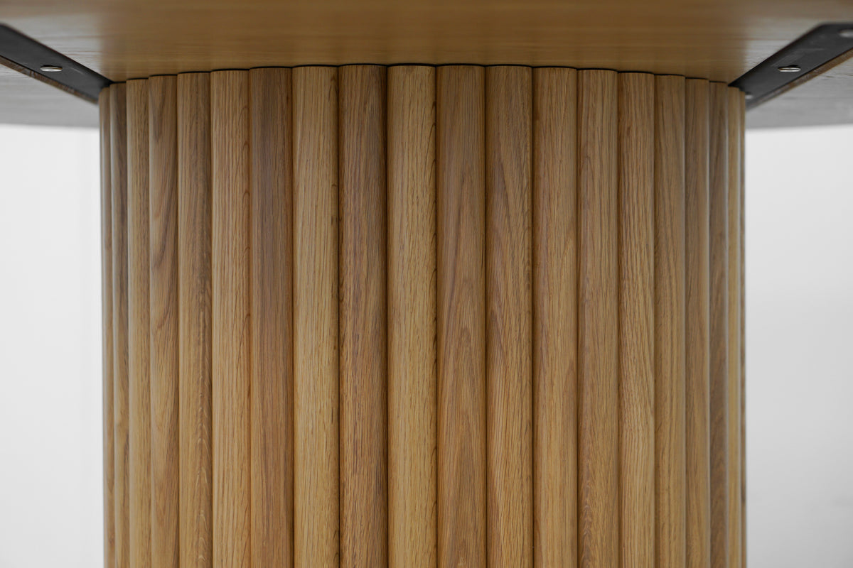 Raleigh CB Round Dining Table