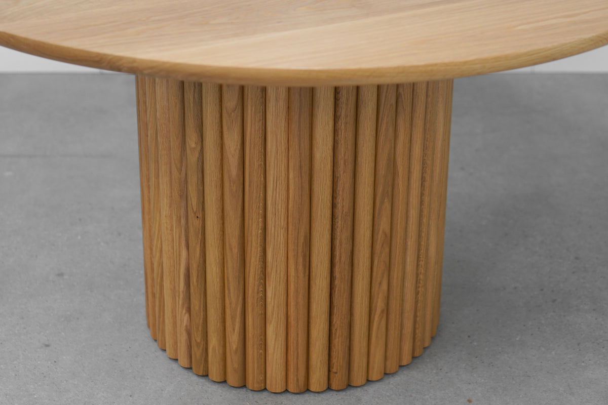 Raleigh CB Round Dining Table